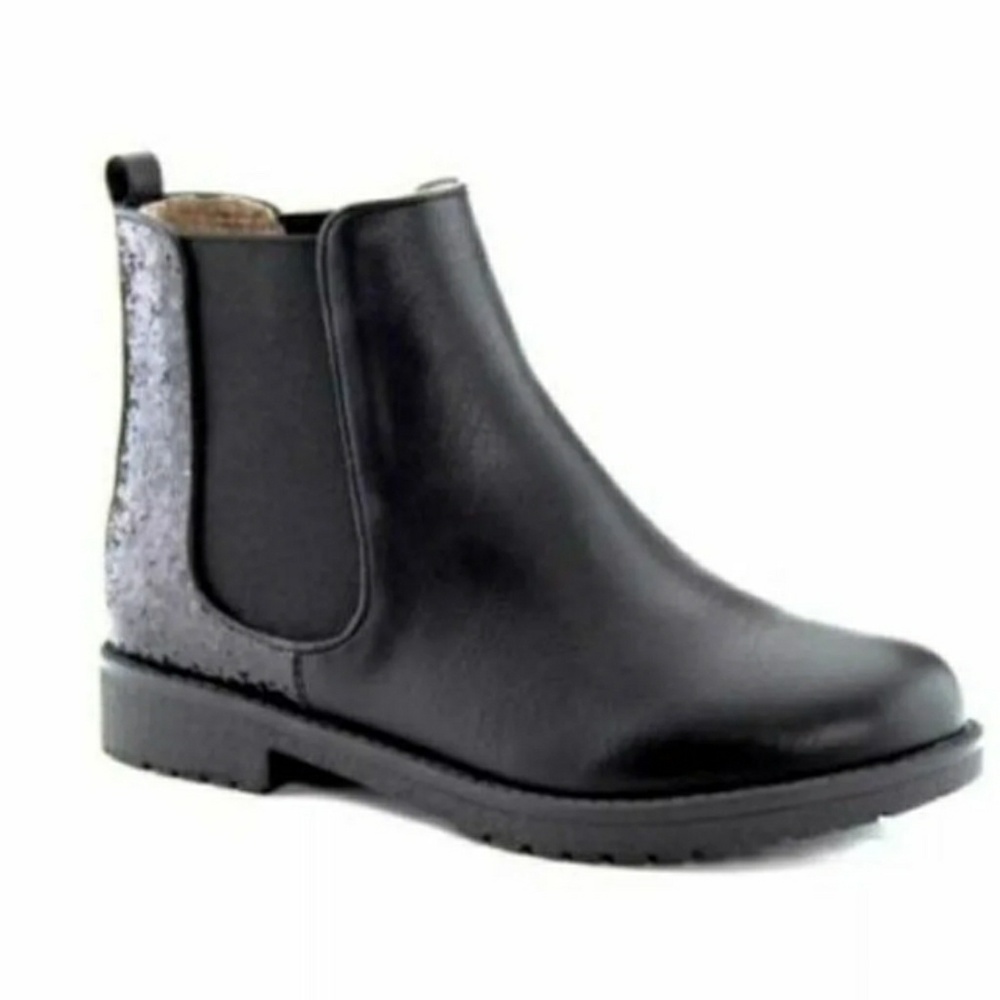 New Ankle Boots w shimmer back panel